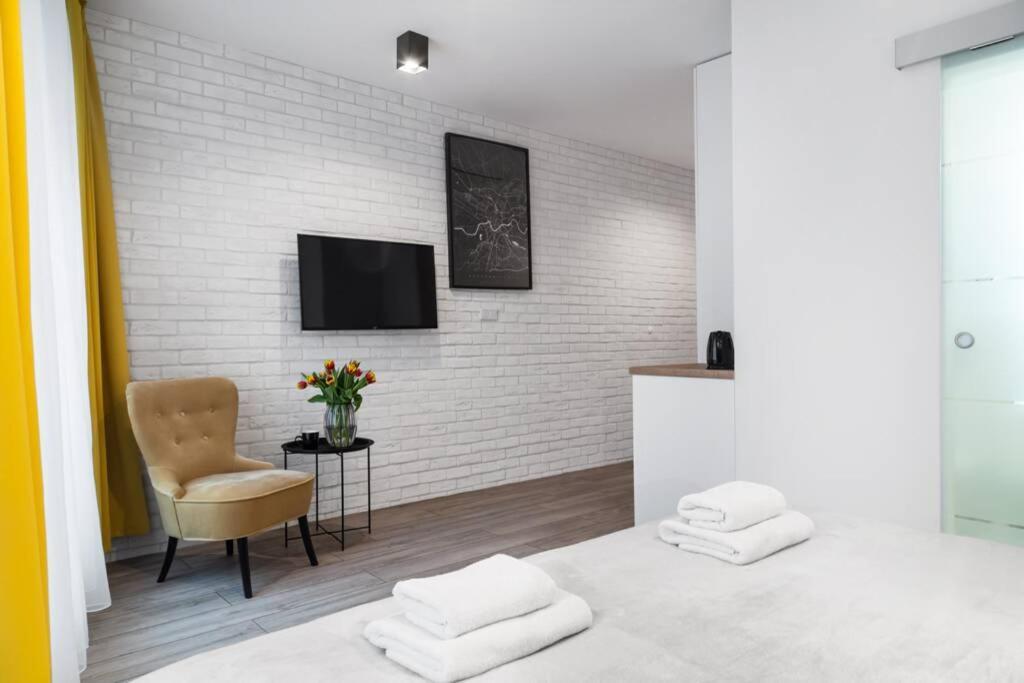 Househost Apartment: Miodowa 42/8B Street Krakow Bagian luar foto